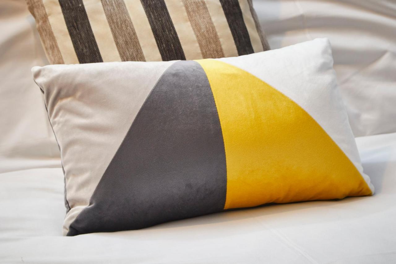 Stylish Manchester Gem - Sleeps 10! Luaran gambar