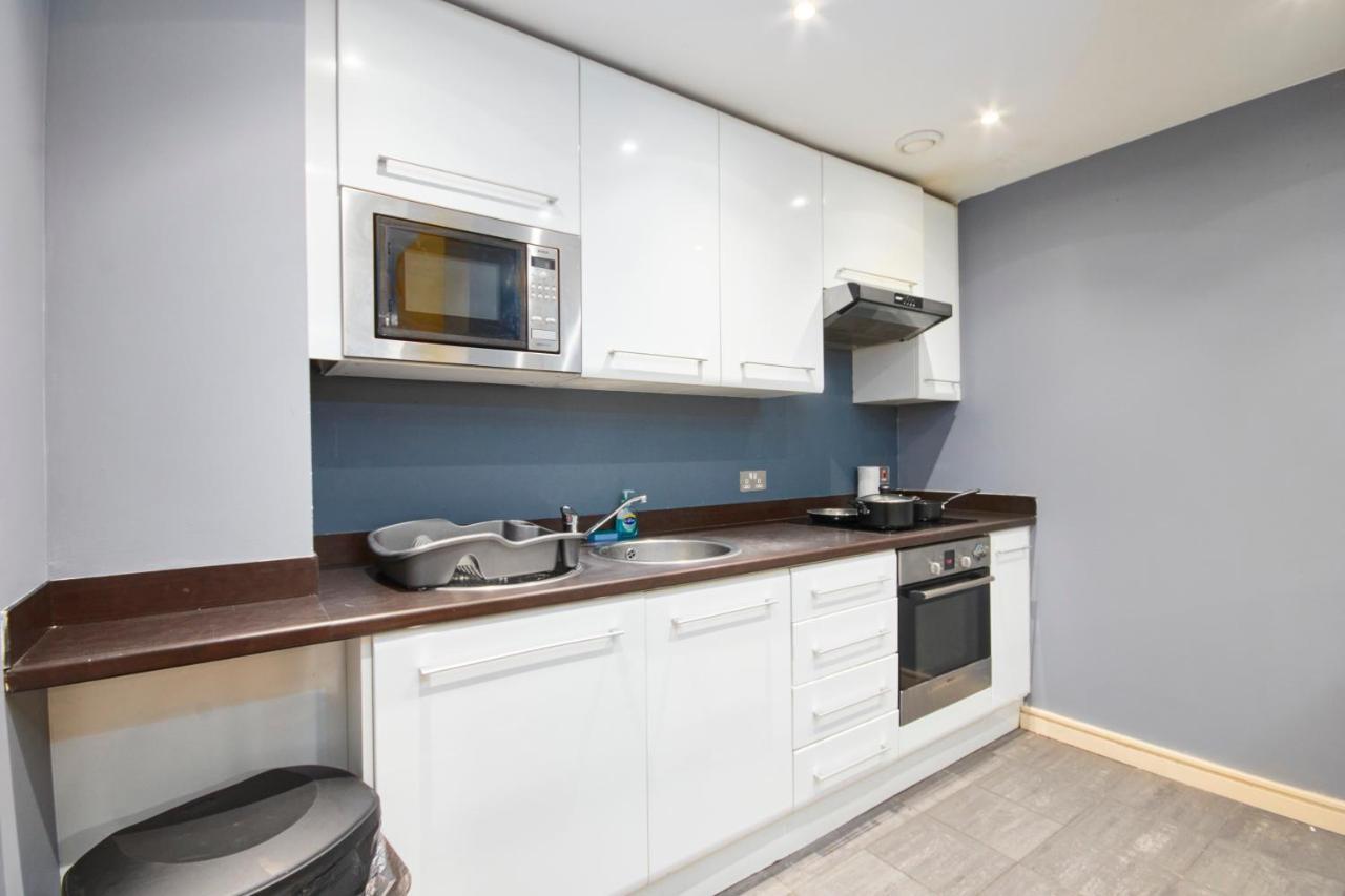Stylish Manchester Gem - Sleeps 10! Luaran gambar