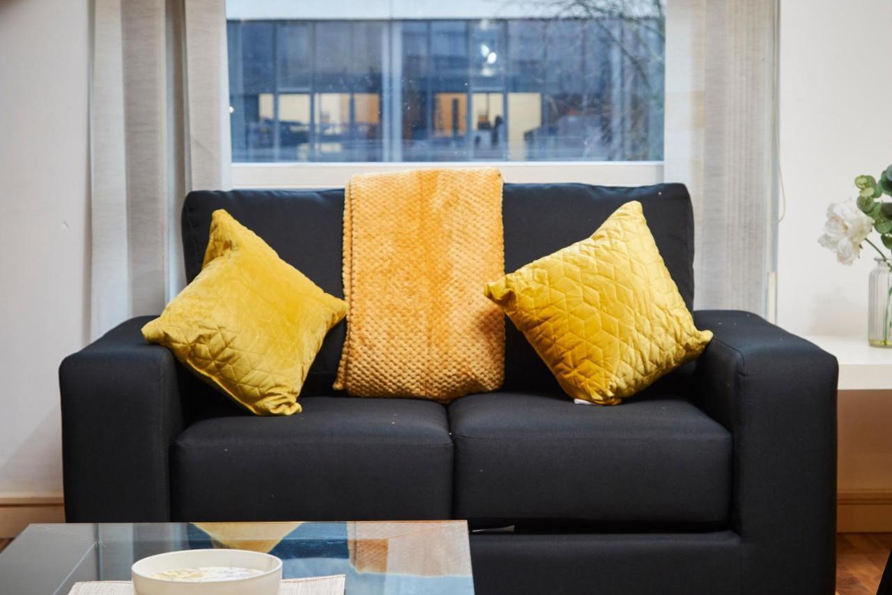 Stylish Manchester Gem - Sleeps 10! Luaran gambar