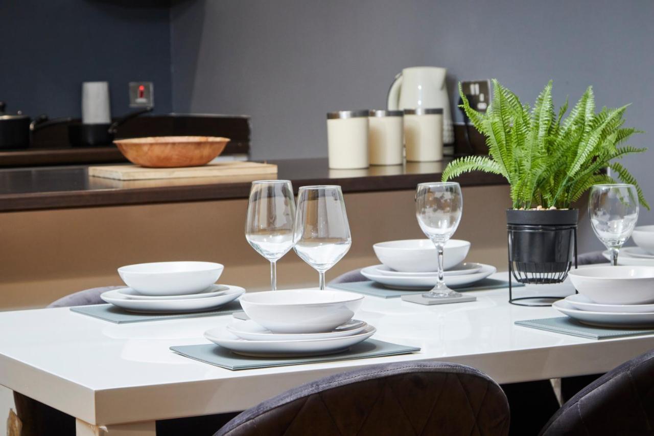 Stylish Manchester Gem - Sleeps 10! Luaran gambar